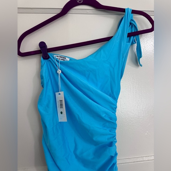 Frankies Bikinis dress - Picture 3 of 3